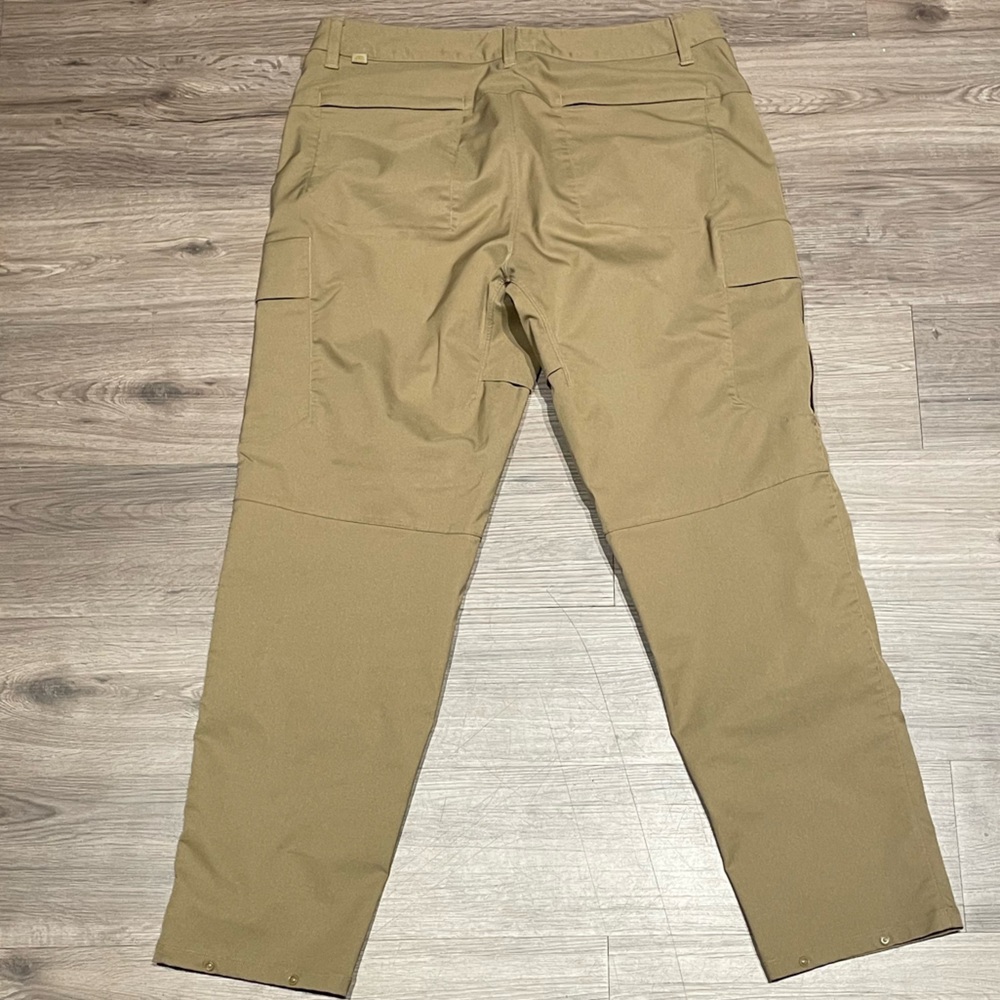 Lululemon Utilitech Commuter Pants - Men’s 33 x 28/29